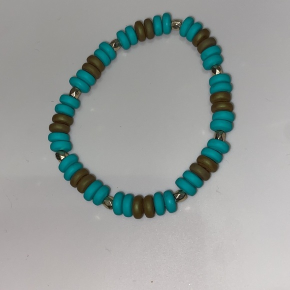 Colorful SIlicon Beaded Bracelet  take your pick - Picture 4 of 11